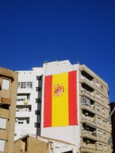 Hasta el 12 de octubre las banderas de España engalanan las calles de Alcantarilla para celebrar la Fiesta Nacional