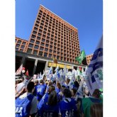 Tcnicos sanitarios de toda espana se han concentrado por el estatuto marco en el ministerio de sanidad