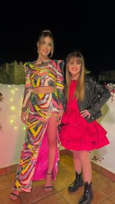 Paula y Sara Cisneros dan las campanadas en el Canal Extremadura dejando un bonito mensaje sobre la inclusion