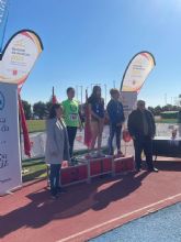 Cristina D�vila, bronce en la final regional de campo a trav�s en edad escolar