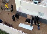 La Guardia Civil desmantela en Murcia un invernadero subterráneo dedicado al cultivo masivo de marihuana