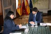 Fernando López Miras se reúne con la alcaldesa de Librilla
