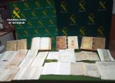 La Guardia Civil recupera siete libros y una veintena de legajos con documentos hist�ricos de la Regi�n de Murcia