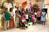 Los ganadores del concurso escolar de mscaras de Carnaval reciben sus galardones