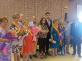 Proceden a la coronación de la reina y damas de las Fiestas del Centro Municipal de Personas Mayores de la plaza Balsa Vieja