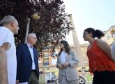 El Ayuntamiento impulsa la recuperaci�n de la emblem�tica chimenea de la antigua f�brica Barcel� en Algezares