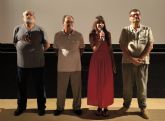 La segunda proyecci�n del documental sobre La Algameca Chica vuelve a llenar el aforo del Luzzy en menos de un mes