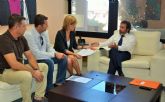 El consejero de Fomento se rene con la alcaldesa de Campos del Ro