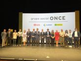 Lpez Miras clausura el acto de entrega de los Premios Solidarios ONCE-Regin de Murcia