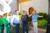 Comienza la renovación de las zonas ajardinadas del atrio de la iglesia de San Cristóbal de Lorca