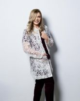 Mara Spizuoco, haciendo sonrisas, creando msica espectacular y escribiendo con sentido