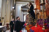 Lpez Miras asiste al tradicional besapi del Cristo del Rescate