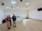 La Comunidad y el Ayuntamiento de Ceheg�n renuevan el centro social de Valent�n