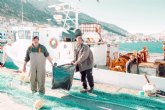 Las redes de pesca en los puertos espanoles, la otra urgencia climtica: ?Cmo combatirla?