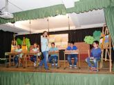 El CEIP Sn Cristobal clausura su Semana Cultural con la obra Un cuento que ni pintado