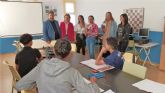 Los alumnos expulsados de los centros educativos de Los Alczares pueden acudir al aula alternativa que les ofrece el plan 'Sbete al sistema'