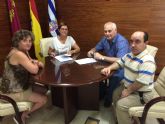 El Ayuntamiento firma los convenios con Critas y Jumilla y Amfiju