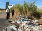 El PSOE exige la limpieza inmediata de los puntos de escombro en el camino de Churra la Vieja
