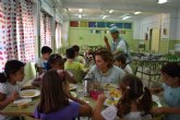 La Comunidad pone en marcha cinco nuevos comedores y ya disfrutan de este servicio ms de 15.000 alumnos de la Regin