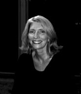 La UMU presenta el libro Artistas en los campos nazis creado por la disenadora Ana Cortils