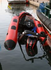 Detenidos tres pateristas como responsables del traslado de 12 migrantes argelinos hasta las costas de Murcia