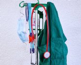 Azules de Vergara se prepara para un previsible 'xito de ventas' de uniformes sanitarios en Navidad