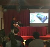 Alumnos de Arquitectura de la UCAM proyectan sus ideas sobre lo que puede ser el futuro Museo de Cultura Aeronutica de San Javier