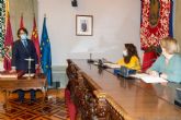 Álvaro Valdés toma posesión de su acta de concejal del Ayuntamiento de Cartagena