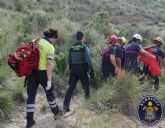 Bomberos de Cartagena evacuan a un ciclista de 51 años accidentado en Boletes