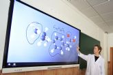 La UCAM instala en sus aulas pantallas digitales de última generación