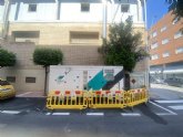 Lara Hern�ndez denuncia la 'dejadez intolerable' del ayuntamiento tras casi un a�o de convivencia vecinal con un generador y un dep�sito de combustible en la calle Salzillo