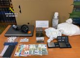 La Guardia Civil desmantela un activo punto de distribución de cocaína establecido en dos fincas