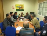 El alcalde compromete la colaboracin municipal con las problemticas de la agricultura local