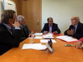 El PSOE comienza con Ucomur y Amusal los primeros contactos para elaborar propuestas del Pacto Local por el Empleo