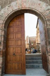 Bienes Culturales y el obispo forzados a anunciar las visitas a la Catedral