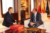 El presidente de la Comunidad se rene con el cnsul general del Reino de Marruecos