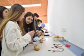 Estudiantes de Bachillerato realizan talleres y experimentos de divulgacin agroalimentaria en la UPCT
