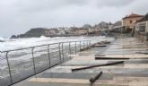 El temporal azota con fuerza la costa de Cartagena y causa graves desperfectos a las puertas de Semana Santa