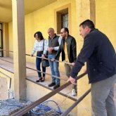 El equipo de gobierno visita las obras de mejora en el Centro de Da Municipal