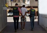 La Guardia Civil detiene en Totana a una persona dedicada a cometer robos con violencia