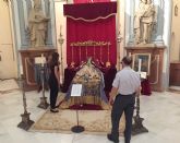 San Juan de Dios se suma a la tradicin de la Dormicin y Trnsito de la Virgen con la muestra de una talla del siglo XVI