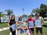 Durante el mes de agosto, el servicio de 'Bibliopiscina' seguir en marcha para fomentar la lectura en las piscinas de verano de Puerto Lumbreras