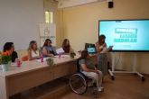 La consejera de Pol�tica Social destaca el apoyo del Gobierno regional a las personas con lesi�n medular para mejorar su calidad de vida y su autonom�a personal