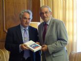 ngel Martnez presenta en la Asamblea Regional su libro 'La Regin de Murcia, una realidad inconclusa'
