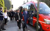 La flota de autobuses urbanos de Murcia se convierte en la primera de toda España en ser accesible mediante un novedoso sistema para discapacitados visuales