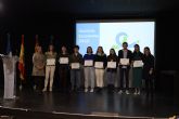San Pedro del Pinatar premia la excelencia académica de 16 jóvenes estudiantes