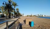 El Ayuntamiento comienza la instalacin de las infraestructuras de playas de cara a la Semana Santa