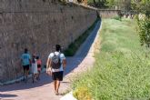 Sale a contratacin la terminacin de la senda del Espacio Algameca que discurre a los pies de la Muralla