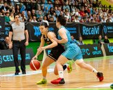 El Hozono Global Jairis remonta en Navia y acaricia los PlayOffs