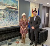 El alcalde Jos Miguel Luengo recibe a la maga, Magic Luna, finalista de Got Talent 2021